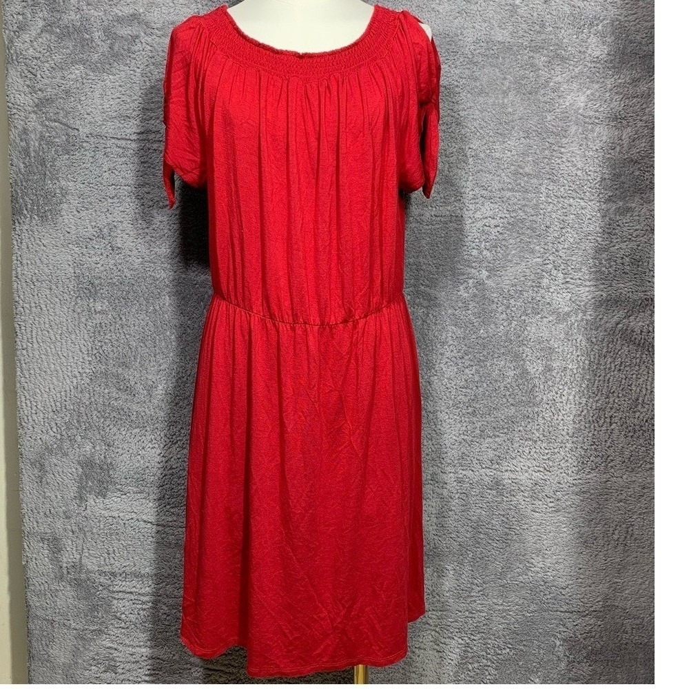 Maurices Dress Womens XL Red Cold Shoulder‎ Smocked Neck Tie Sleeve Jersey Knit